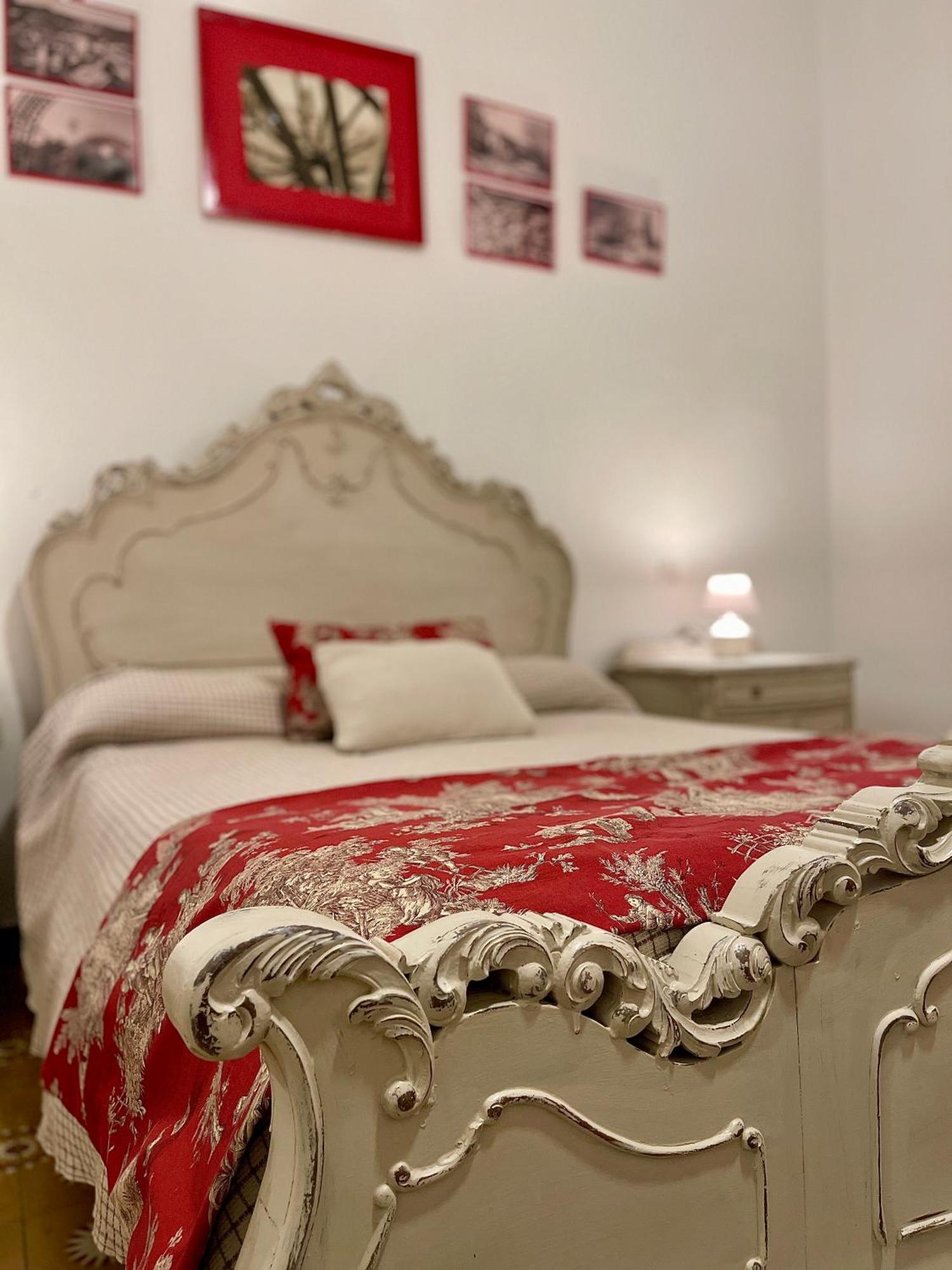 Casa Muriana Alanís Екстериор снимка